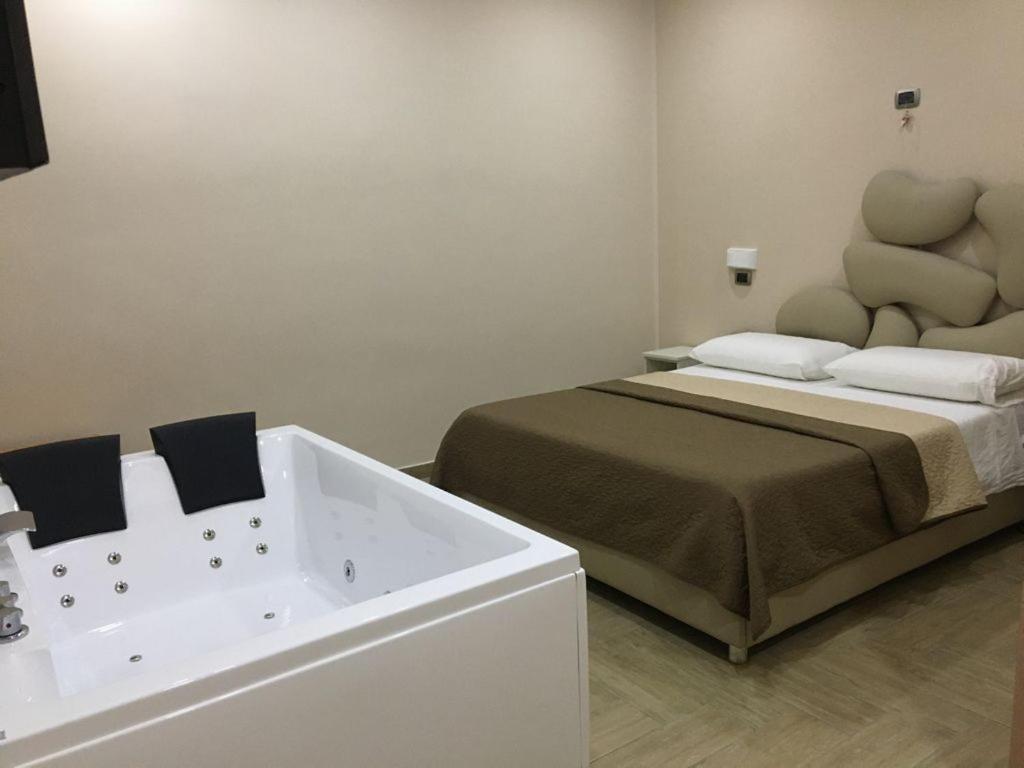B&B Da Maria Napoli Bagian luar foto