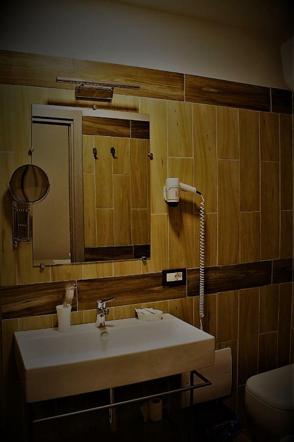 B&B Da Maria Napoli Bagian luar foto
