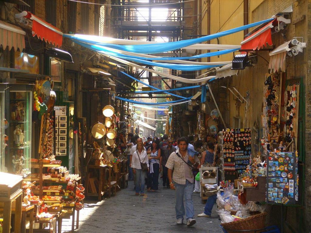 B&B Da Maria Napoli Bagian luar foto